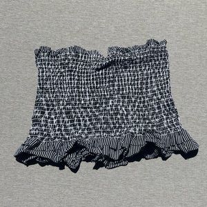 Ruffle trim crop top